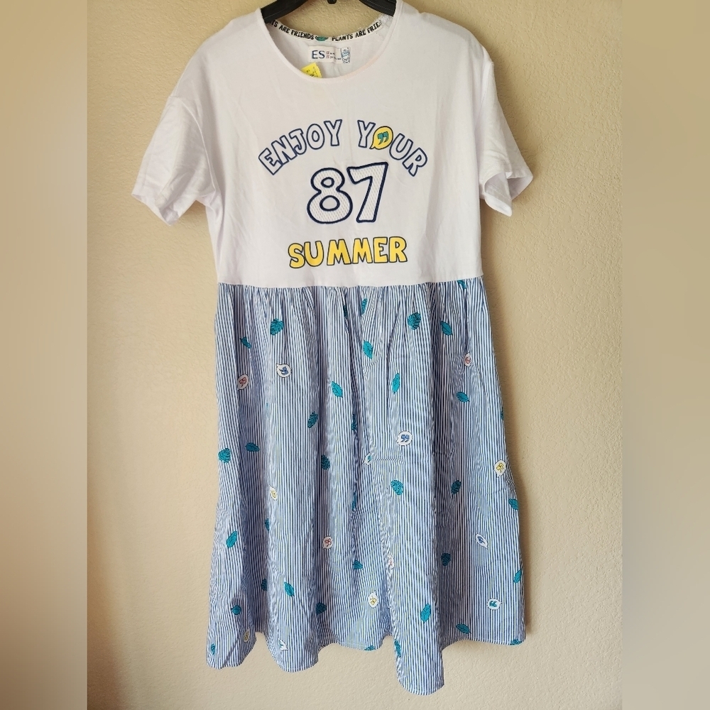 ES‎ Dress Size Large